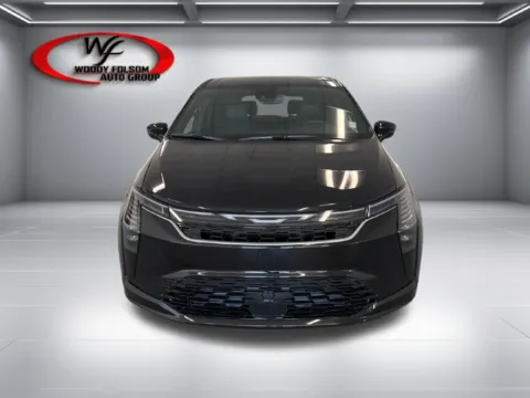 Photos of 2027 Chrysler Pacifica Select for sale in Baxley, GA at Woody Folsom Chrysler Dodge Jeep Ram of Baxley