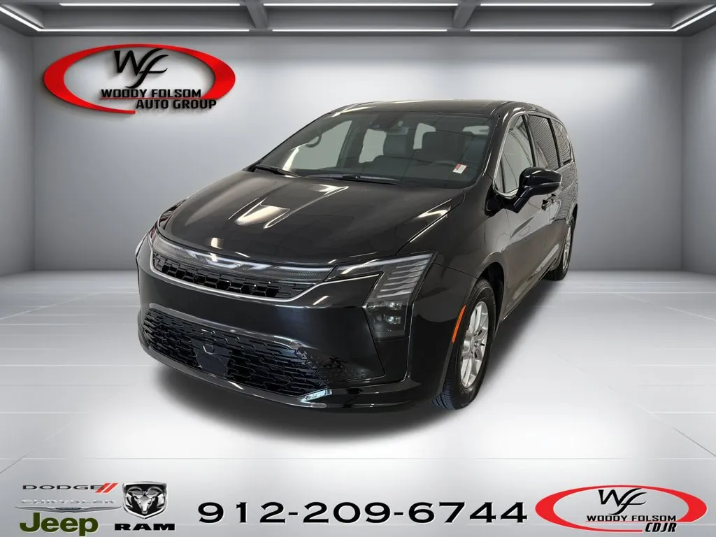 Black 2027 Chrysler Pacifica Select for sale in Baxley, GA