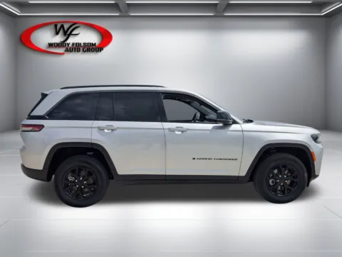 Photos of 2026 Jeep Grand Cherokee Laredo Altitude for sale in Baxley, GA at Woody Folsom Chrysler Dodge Jeep Ram of Baxley