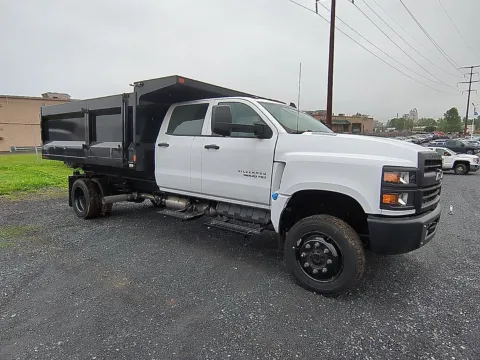 Another view of 2024 Chevrolet Silverado 6500HD for sale in Nazareth, PA at Brown Daub Chevrolet of Nazareth