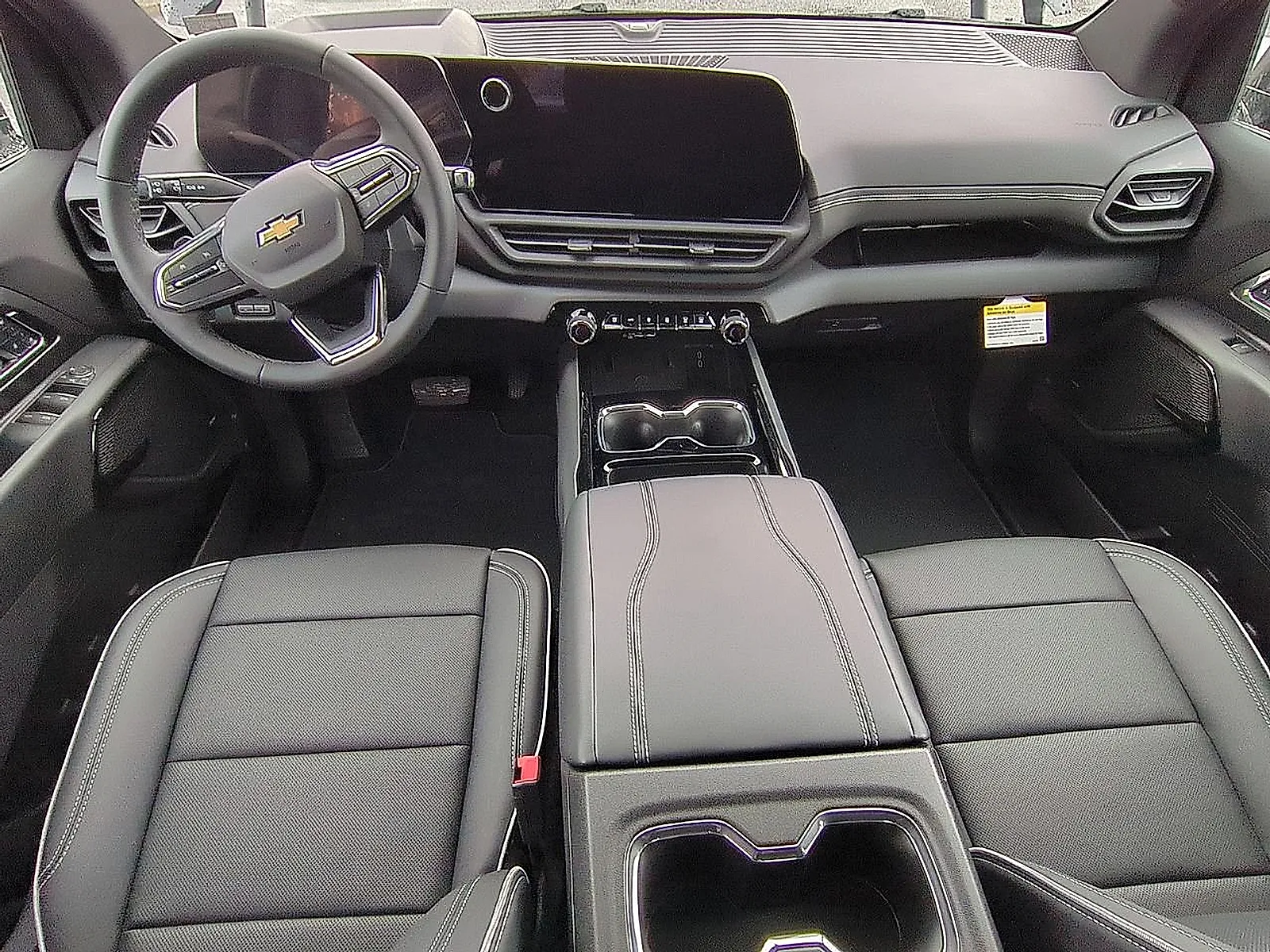 2025 Chevrolet Silverado EV LT - Photo 20