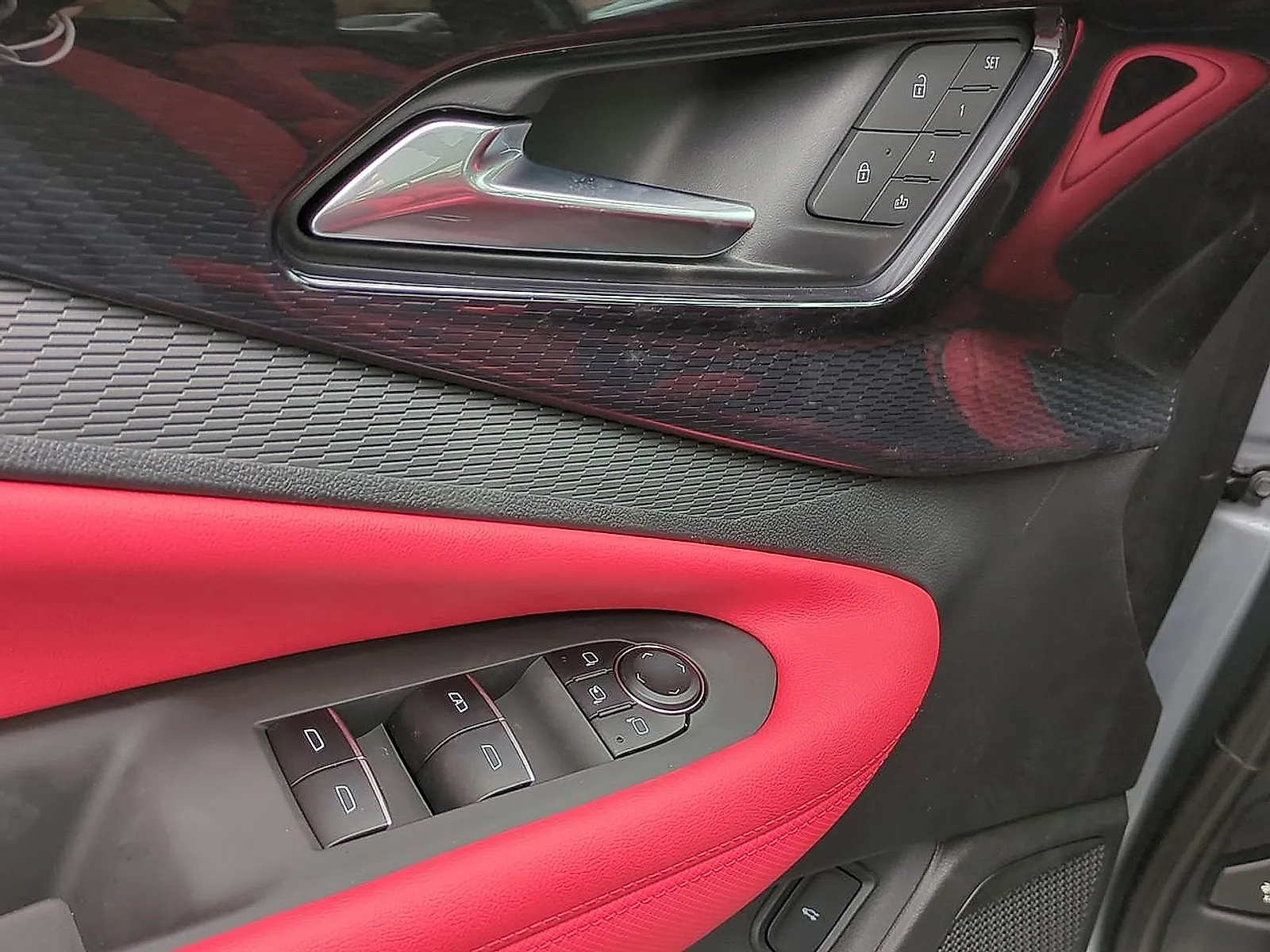 2025 Chevrolet Blazer EV RS - Photo 24