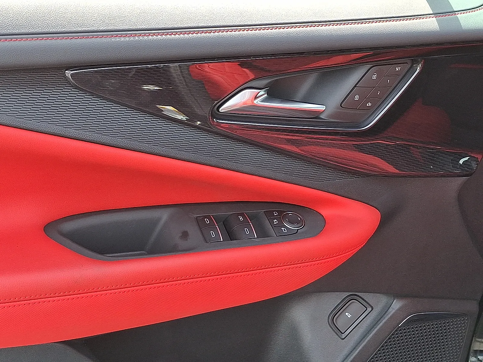 2026 Chevrolet Blazer EV SS - Photo 12