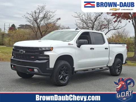 White 2021 Chevrolet Silverado 1500 4WD Crew Cab Short Bed LT Trail Boss for sale in Nazareth, PA