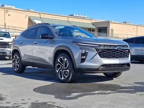 More photos of 2026 Chevrolet Trax FWD 2RS at Brown Daub Chevrolet of Nazareth, PA