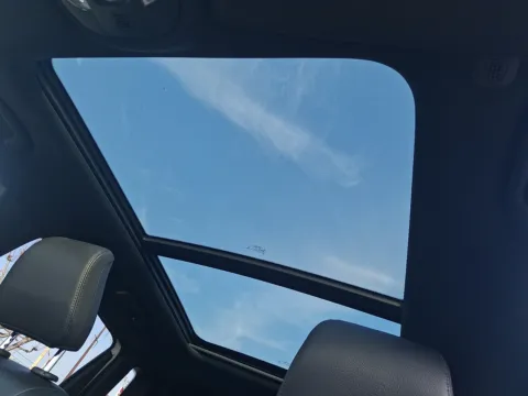 Photos of 2022 Jeep Compass High Altitude 4x4 for sale in Nazareth, PA at Brown Daub Chevrolet of Nazareth