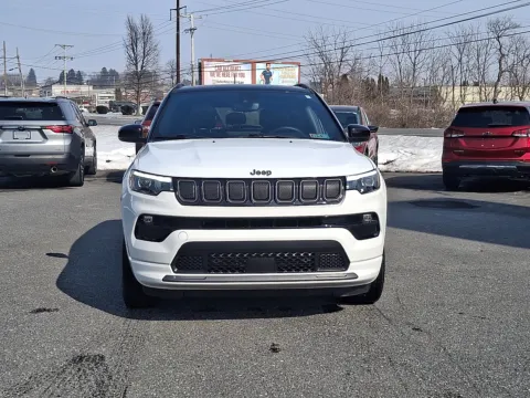 More photos of 2022 Jeep Compass High Altitude 4x4 at Brown Daub Chevrolet of Nazareth, PA
