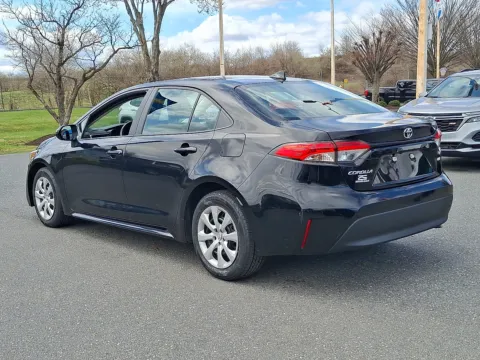 More photos of 2023 Toyota Corolla LE at Brown Daub Chevrolet of Nazareth, PA