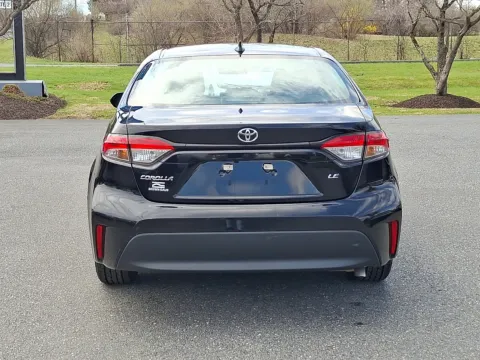 More photos of 2023 Toyota Corolla LE at Brown Daub Chevrolet of Nazareth, PA