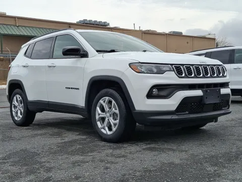 Another view of 2024 Jeep Compass Latitude 4x4 for sale in Nazareth, PA at Brown Daub Chevrolet of Nazareth