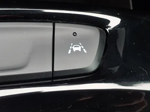 More photos of 2025 Chevrolet Trax FWD LT at Brown Daub Chevrolet of Nazareth, PA