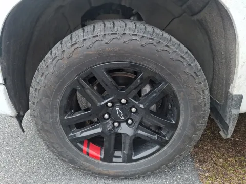 More photos of 2023 Chevrolet Silverado 1500 4WD Crew Cab Short Bed RST at Brown Daub Chevrolet of Nazareth, PA