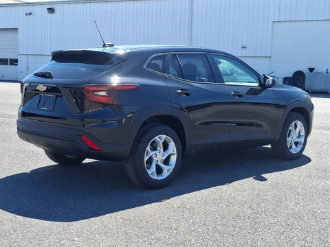 More photos of 2026 Chevrolet Trax FWD LS at Brown Daub Chevrolet of Nazareth, PA