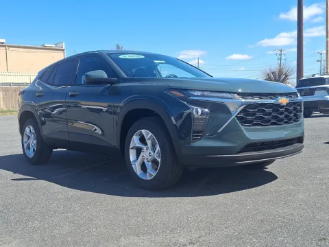 More photos of 2026 Chevrolet Trax FWD LS at Brown Daub Chevrolet of Nazareth, PA