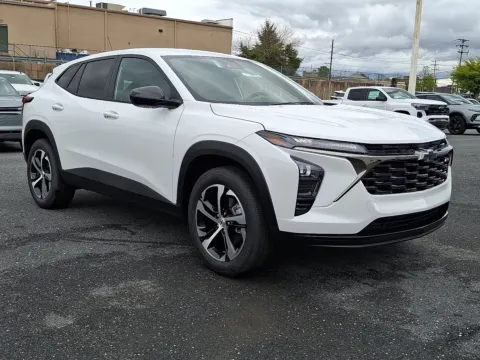 More photos of 2026 Chevrolet Trax FWD 1RS at Brown Daub Chevrolet of Nazareth, PA