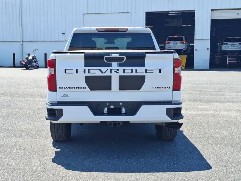 More photos of 2023 Chevrolet Silverado 1500 4WD Crew Cab Short Bed Custom at Brown Daub Chevrolet of Nazareth, PA