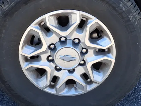 More photos of 2024 Chevrolet Silverado 2500HD 4WD Crew Cab Standard Bed LT at Brown Daub Chevrolet of Nazareth, PA