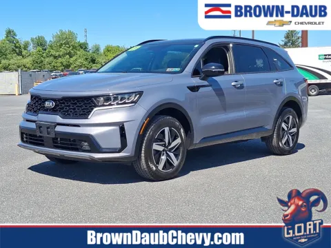 Silver 2021 Kia Sorento EX for sale in Nazareth, PA