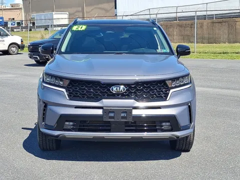 More photos of 2021 Kia Sorento EX at Brown Daub Chevrolet of Nazareth, PA