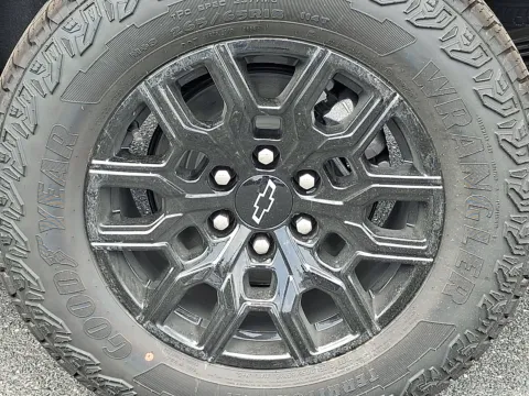 More photos of 2026 Chevrolet Colorado Trail Boss, 4WD at Brown Daub Chevrolet of Nazareth, PA
