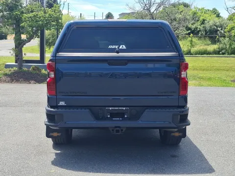 More photos of 2022 Chevrolet Silverado 1500 4WD Crew Cab Short Bed Custom at Brown Daub Chevrolet of Nazareth, PA