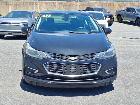More photos of 2017 Chevrolet Cruze Premier Auto at Brown Daub Chevrolet of Nazareth, PA
