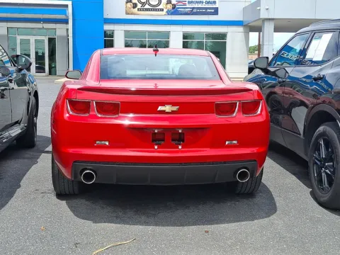 More photos of 2010 Chevrolet Camaro 1LS at Brown Daub Chevrolet of Nazareth, PA