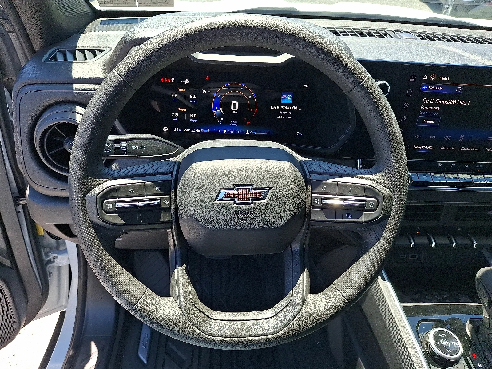 2026 Chevrolet Colorado Trail Boss - Photo 10