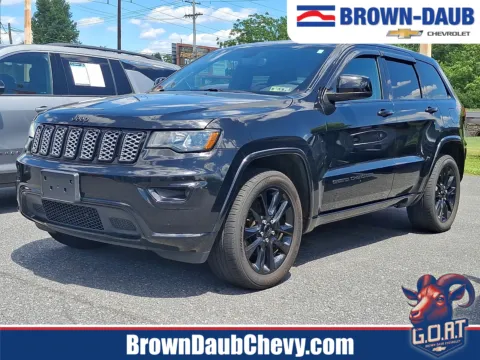 Black 2019 Jeep Grand Cherokee Altitude 4x4 for sale in Nazareth, PA