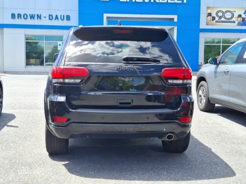 More photos of 2019 Jeep Grand Cherokee Altitude 4x4 at Brown Daub Chevrolet of Nazareth, PA