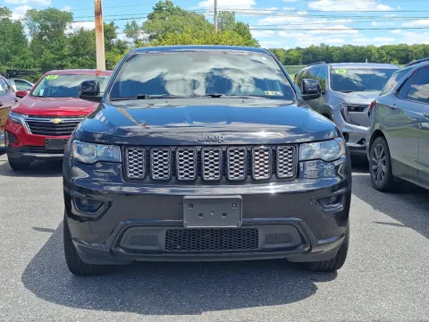 Photos of 2019 Jeep Grand Cherokee Altitude 4x4 for sale in Nazareth, PA at Brown Daub Chevrolet of Nazareth