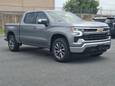 More photos of 2026 Chevrolet Silverado 1500 4WD Crew Cab Short Bed LT with 2FL at Brown Daub Chevrolet of Nazareth, PA