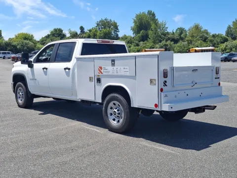 More photos of 2026 Chevrolet Silverado 3500 HD Crew Cab, Long Bed, WT Dual Rear Wheel, RWD at Brown Daub Chevrolet of Nazareth, PA
