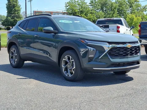 More photos of 2026 Chevrolet Trax FWD LT at Brown Daub Chevrolet of Nazareth, PA