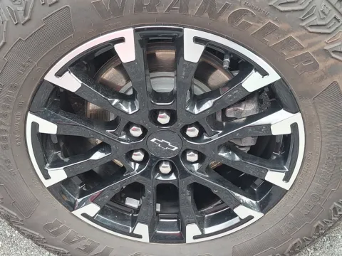 More photos of 2025 Chevrolet Traverse AWD Z71 at Brown Daub Chevrolet of Nazareth, PA