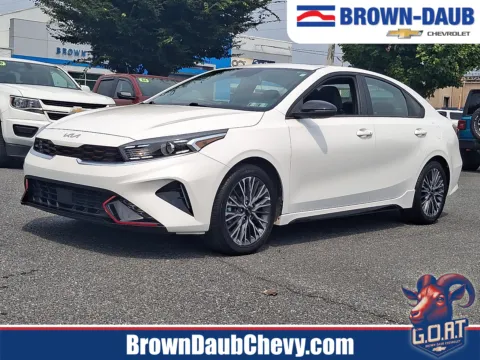 White 2024 Kia Forte GT-Line for sale in Nazareth, PA