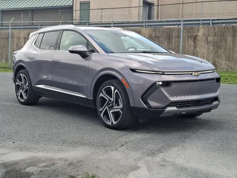 More photos of 2026 Chevrolet Equinox EV LT 2 at Brown Daub Chevrolet of Nazareth, PA