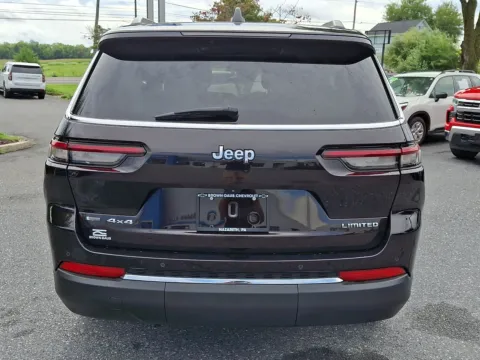 More photos of 2022 Jeep Grand Cherokee L Limited 4x4 at Brown Daub Chevrolet of Nazareth, PA