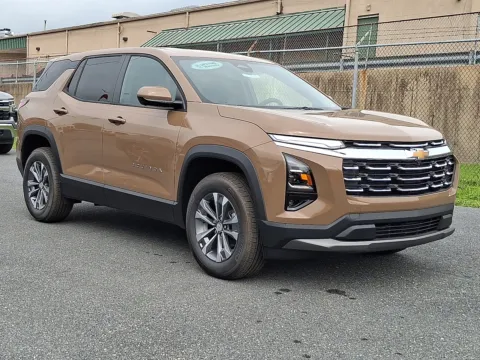 More photos of 2027 Chevrolet Equinox LT AWD at Brown Daub Chevrolet of Nazareth, PA