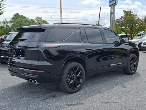 More photos of 2025 Chevrolet Traverse AWD RS at Brown Daub Chevrolet of Nazareth, PA