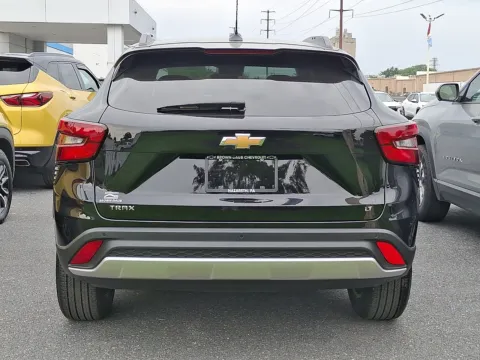 More photos of 2025 Chevrolet Trax FWD LT at Brown Daub Chevrolet of Nazareth, PA