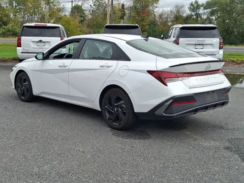 More photos of 2026 Hyundai Elantra SEL Sport at Brown Daub Chevrolet of Nazareth, PA