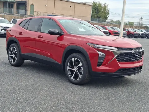 More photos of 2026 Chevrolet Trax FWD 1RS at Brown Daub Chevrolet of Nazareth, PA