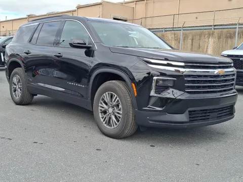 More photos of 2027 Chevrolet Traverse AWD LT at Brown Daub Chevrolet of Nazareth, PA