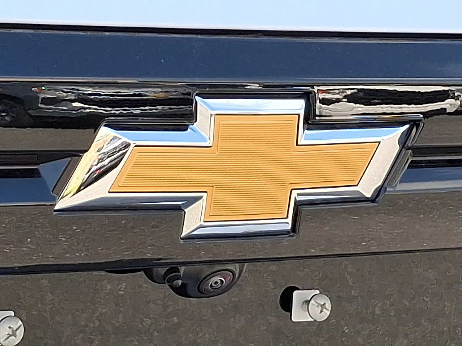 2027 Chevrolet Traverse LT - Photo 17