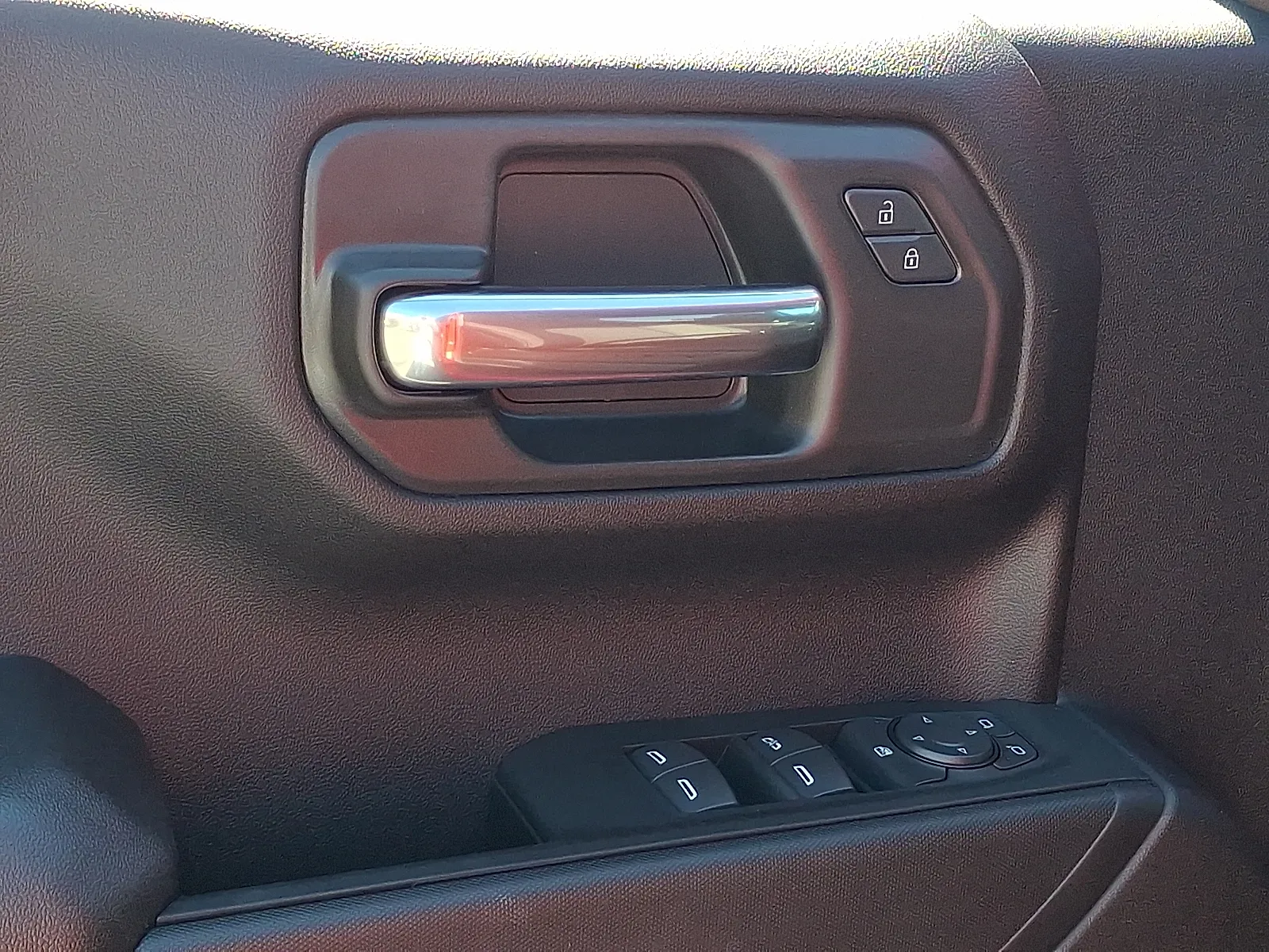 2026 Chevrolet Silverado 1500 Custom - Photo 8
