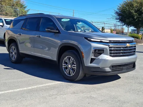 More photos of 2027 Chevrolet Traverse AWD LT at Brown Daub Chevrolet of Nazareth, PA