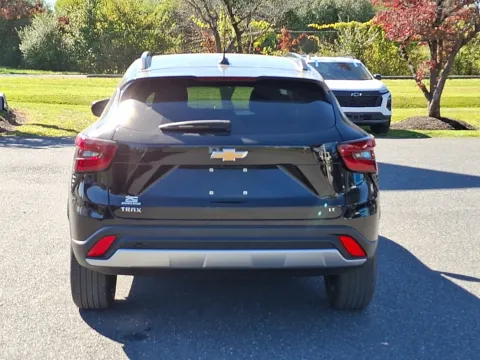 More photos of 2024 Chevrolet Trax FWD LT at Brown Daub Chevrolet of Nazareth, PA