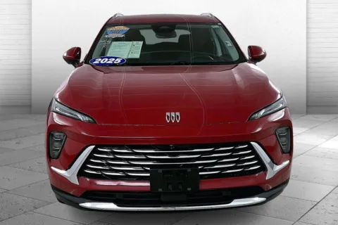 Photos of 2025 Buick Envision Preferred for sale in Lawrence, KS at Cable Dahmer Kia of Lawrence