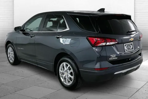 More photos of 2022 Chevrolet Equinox LT at Cable Dahmer Kia of Lawrence, KS